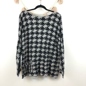 J Jill Herringbone Sweater with pocket SZ L